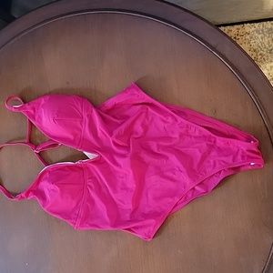 Ladies One Piece Bathing Suit